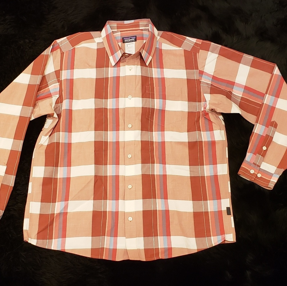 Patagonia Men's Large button-down